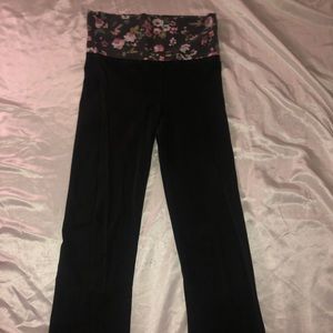 Victoria’s Secret Yoga Pants